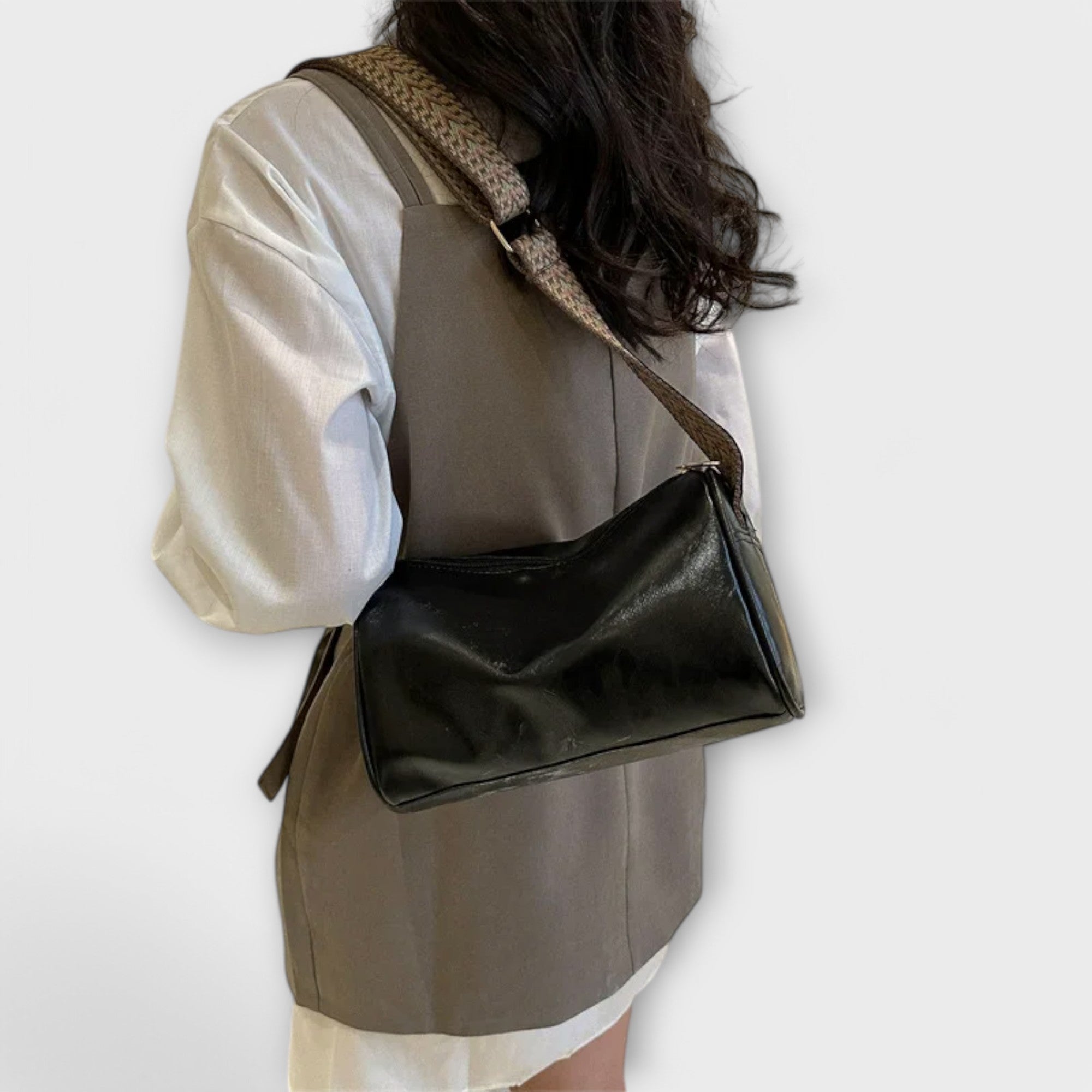 Barbara's Bags - Vintage Crossbody Bag