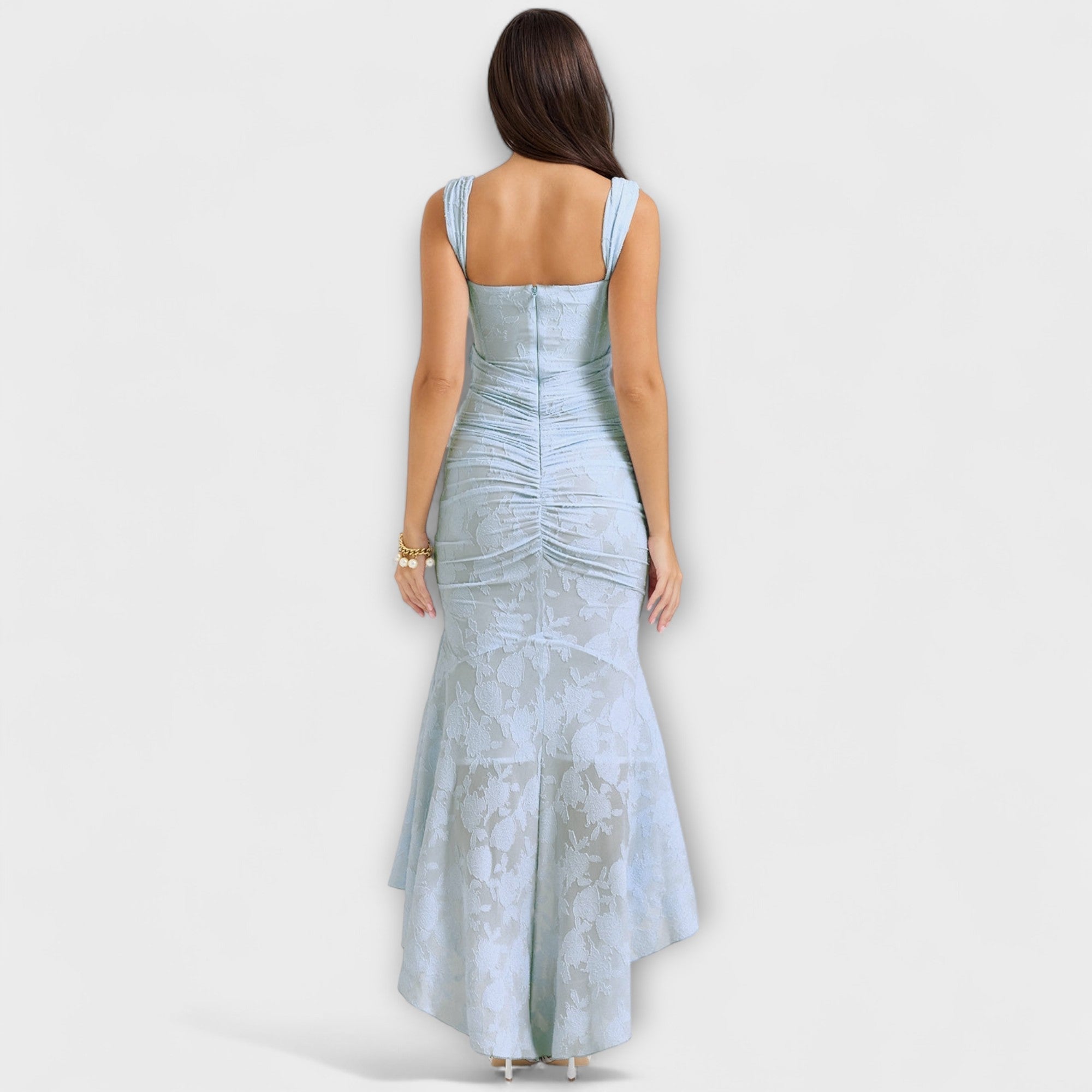 Renske – Long Dress with Elegant and Refined Corset
