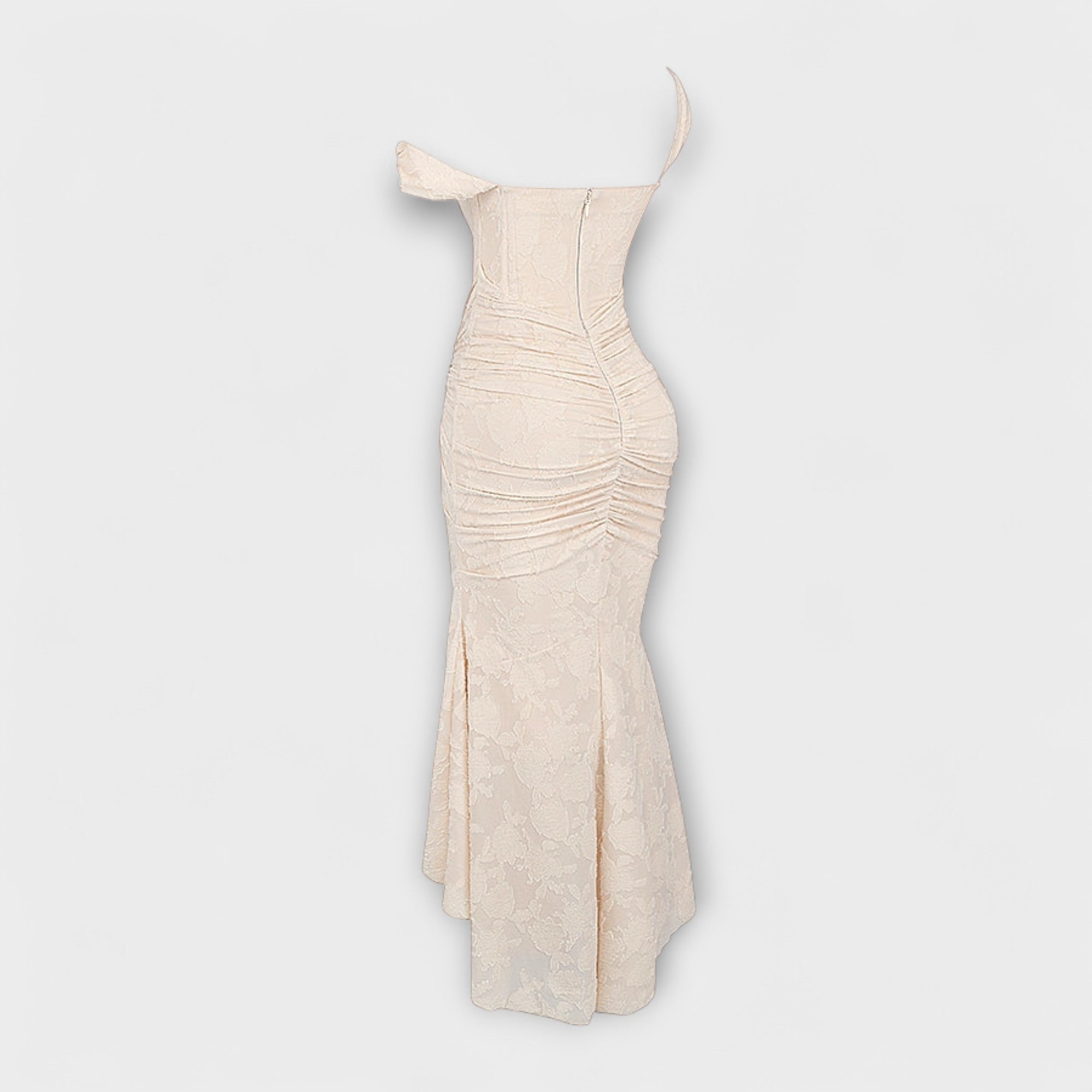 Renske – Long Dress with Elegant and Refined Corset