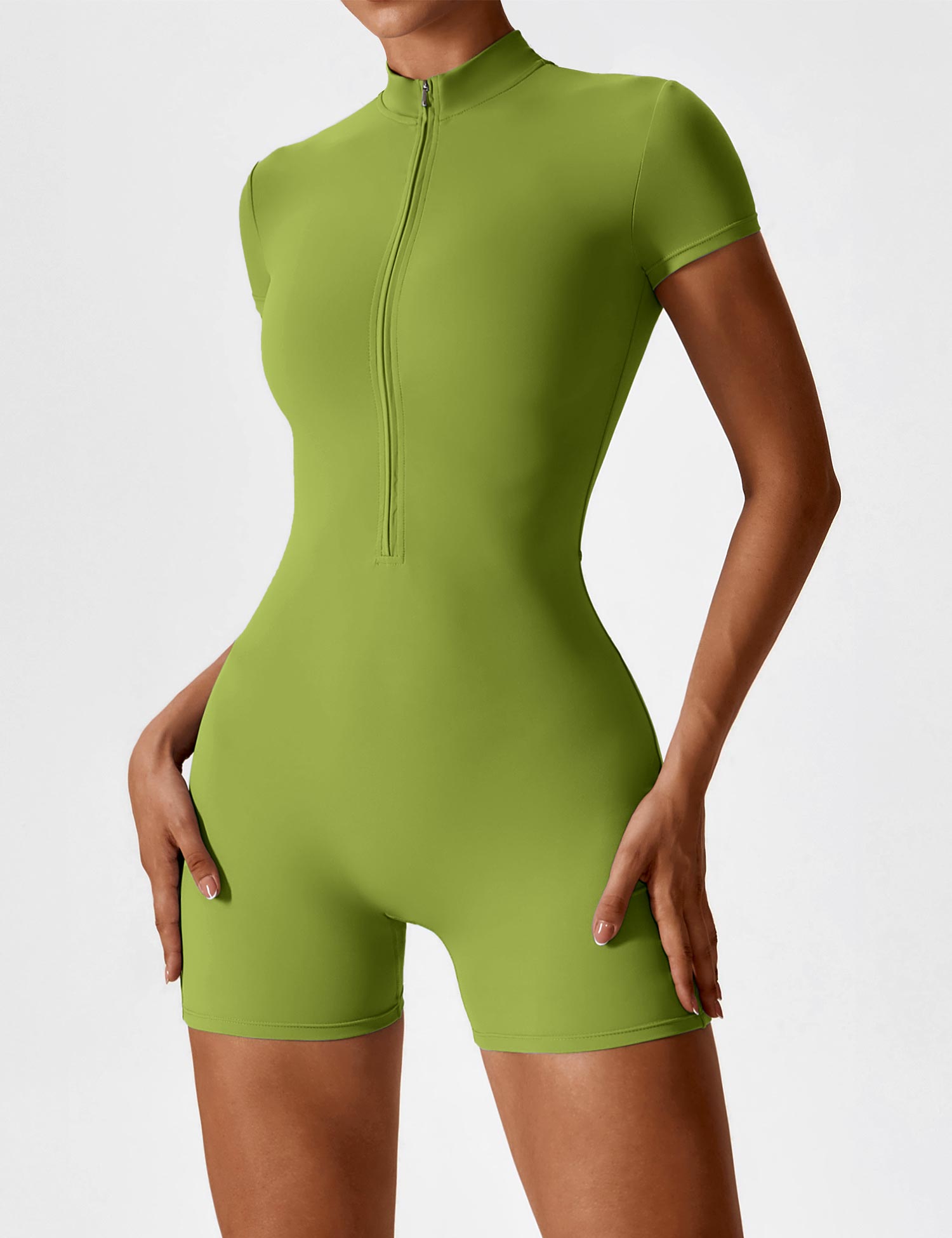 Velouré Short Sleeve Zipper Romper