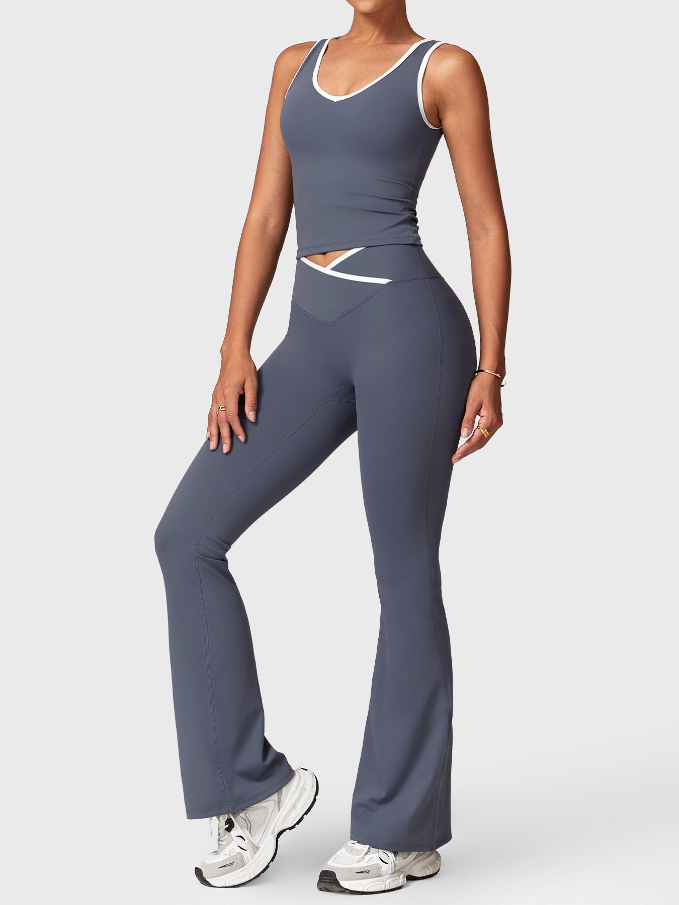 Velouré Alberta Contrast Trim Sports Set