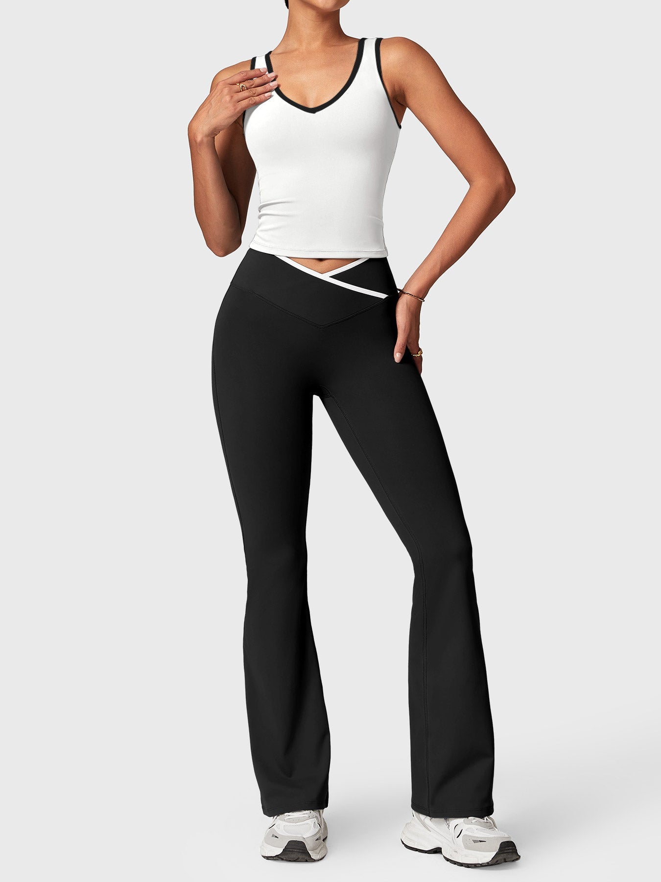 Velouré Alberta Contrast Trim Sports Set