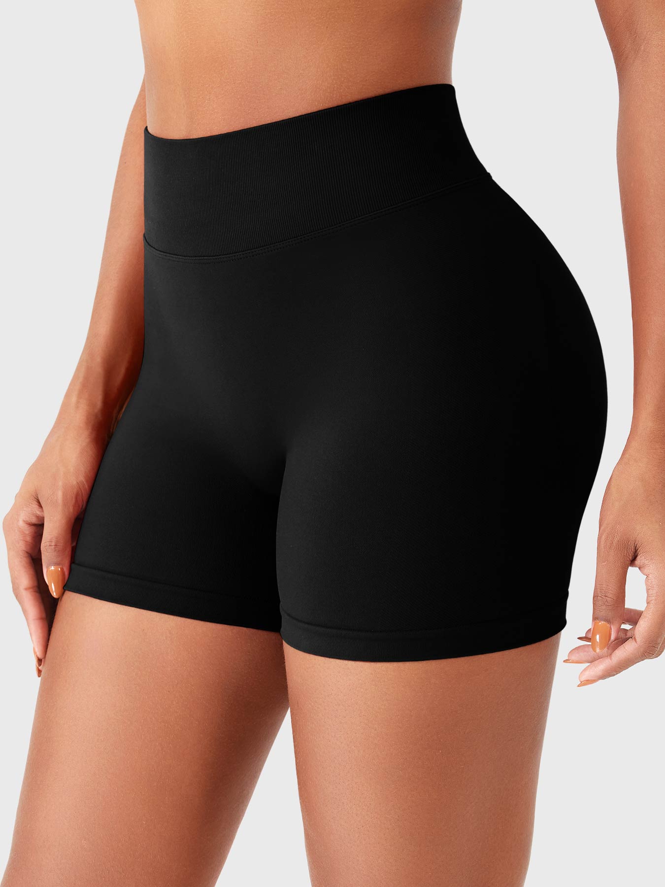 Velouré Graciy 3.6" SoftHue V-back Shorts