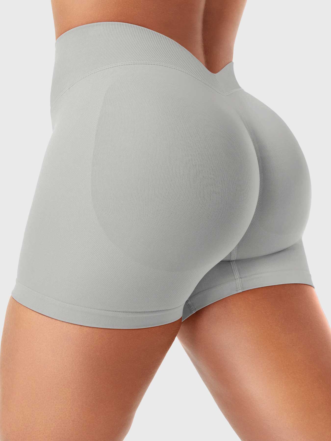 Velouré Graciy 3.6" SoftHue V-back Shorts