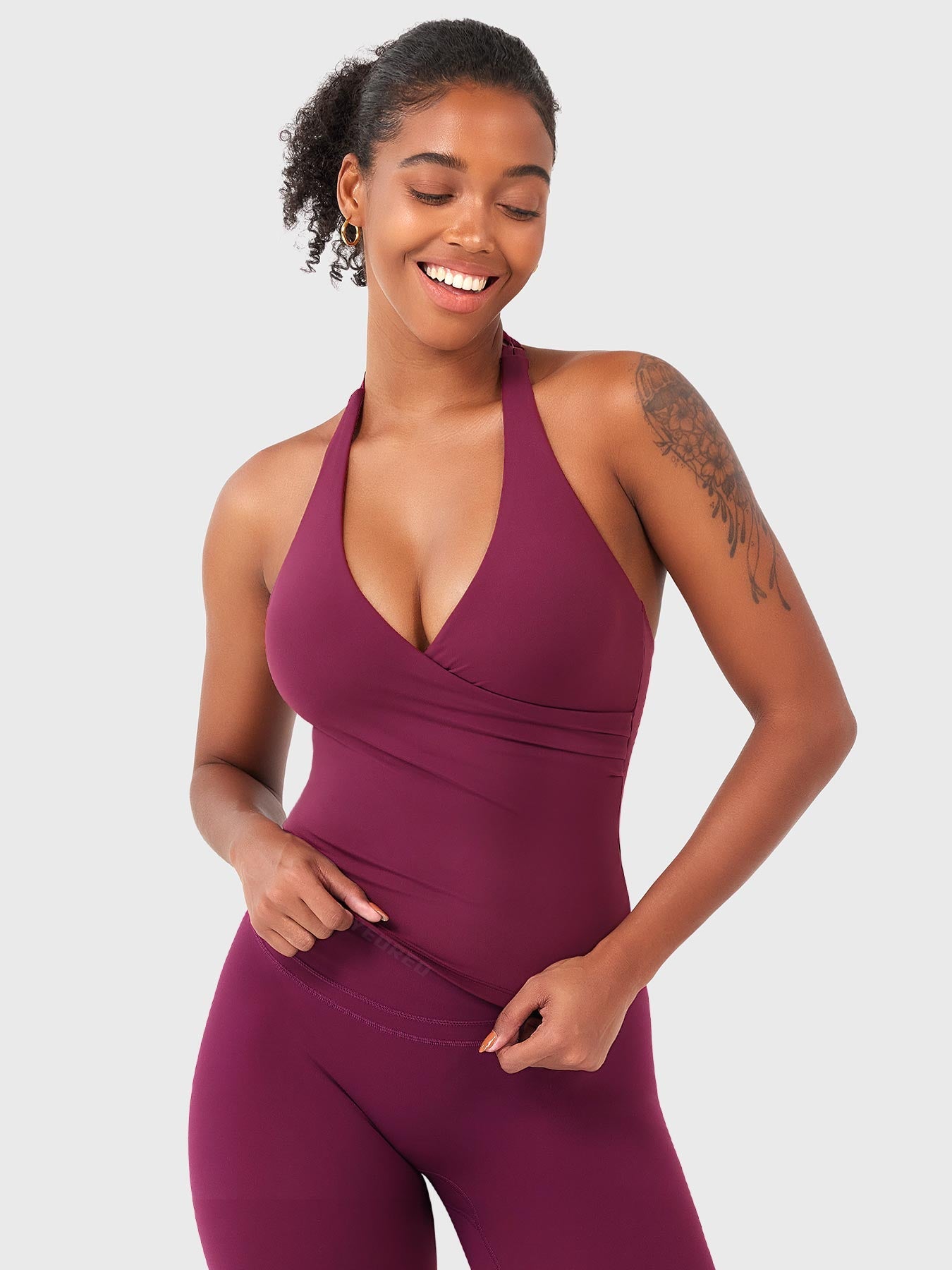 Velouré Elevine V Neck Halter Tank