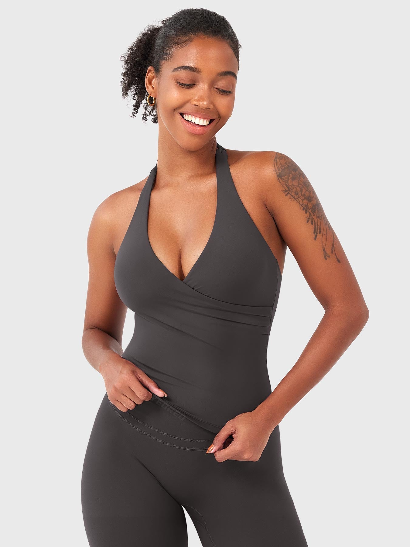 Velouré Elevine V Neck Halter Tank