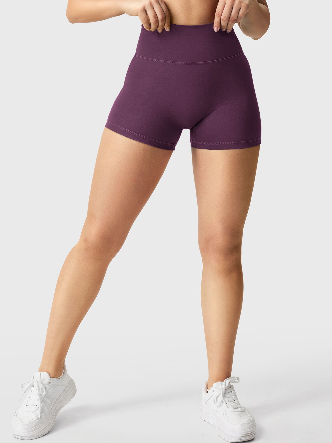Velouré Elysina 2.5" Running Shorts