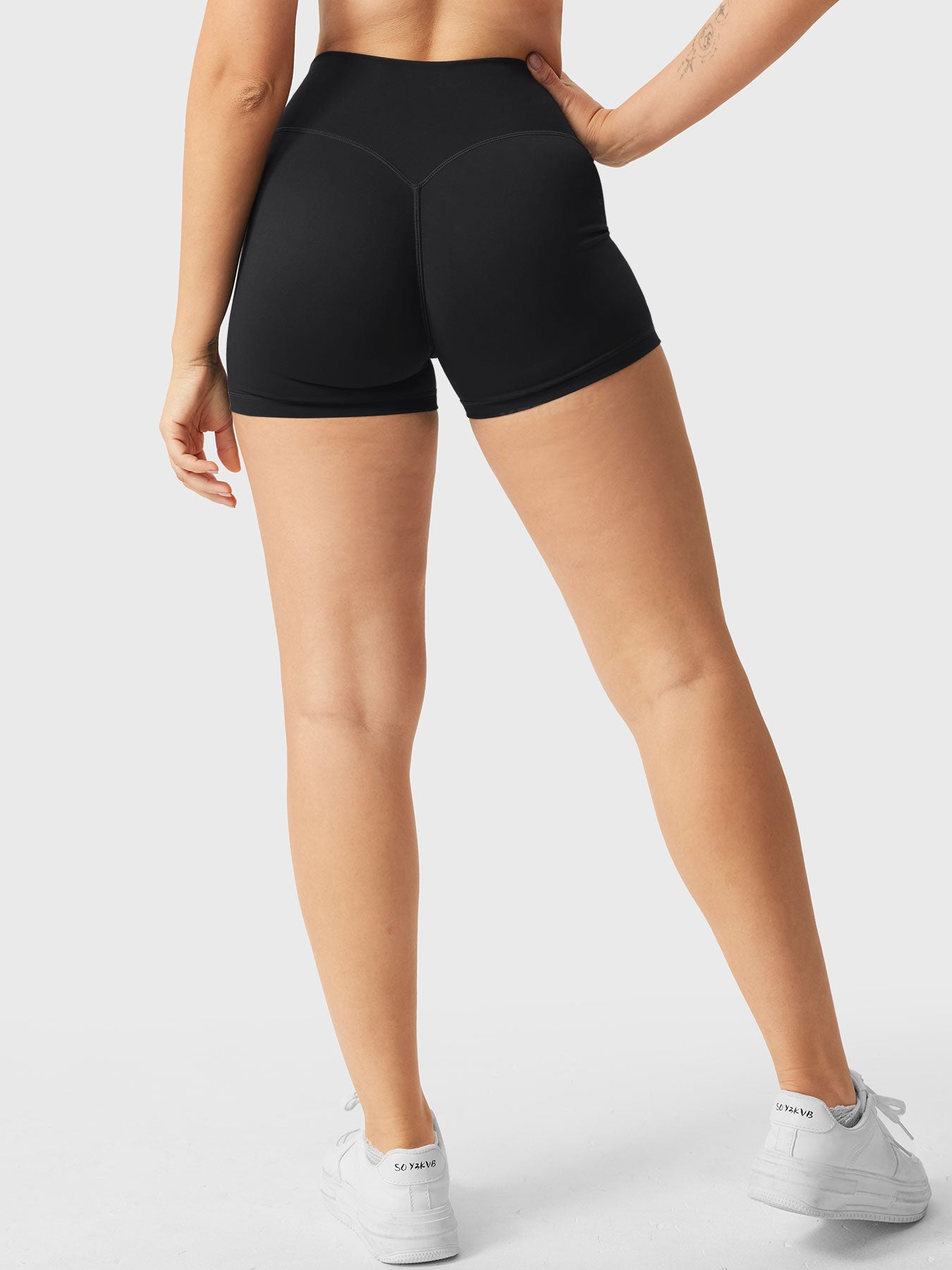 Velouré Elysina 2.5" Running Shorts