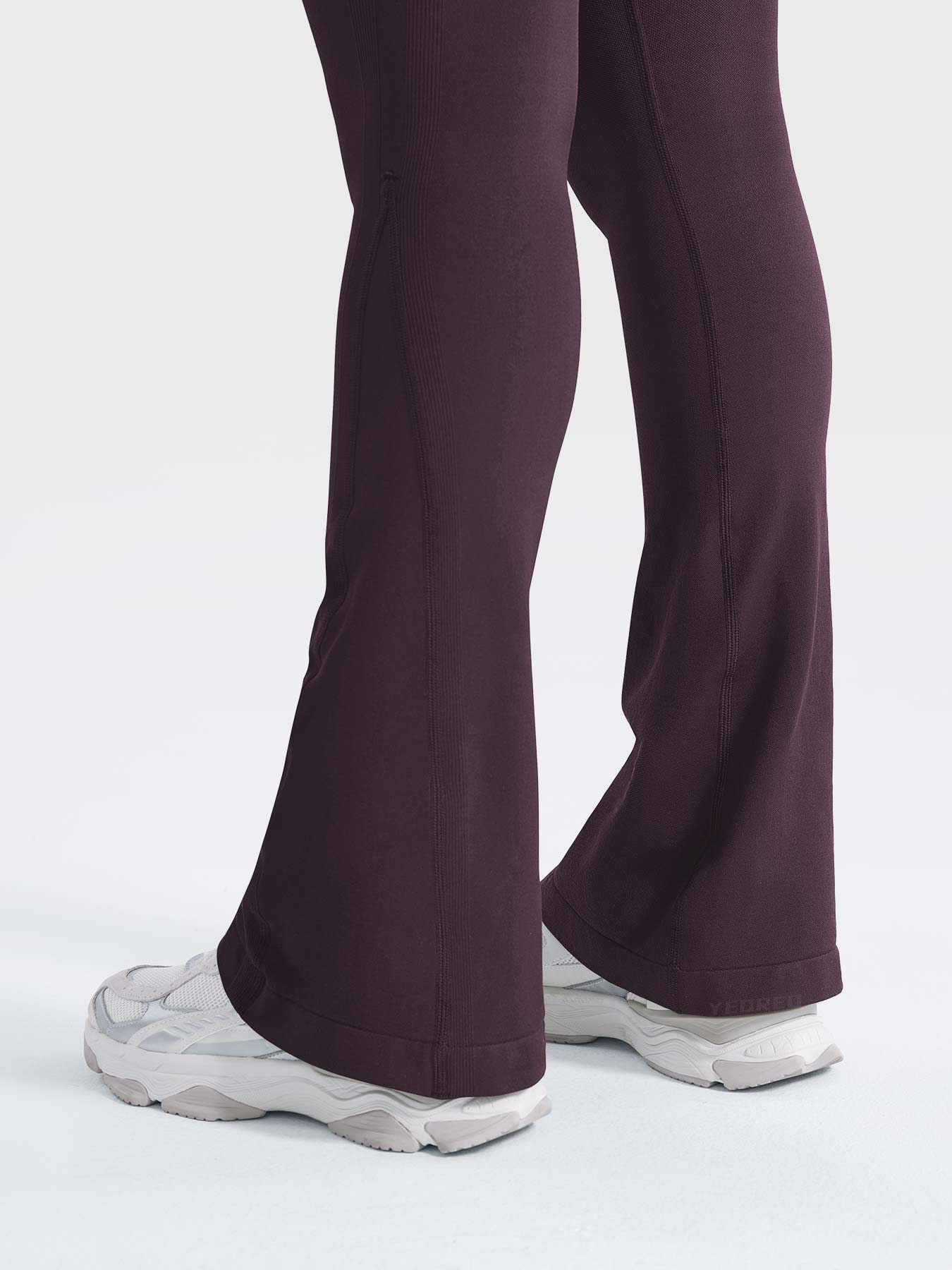Velouré Lilliean 29.5" Mini Flare Leggings