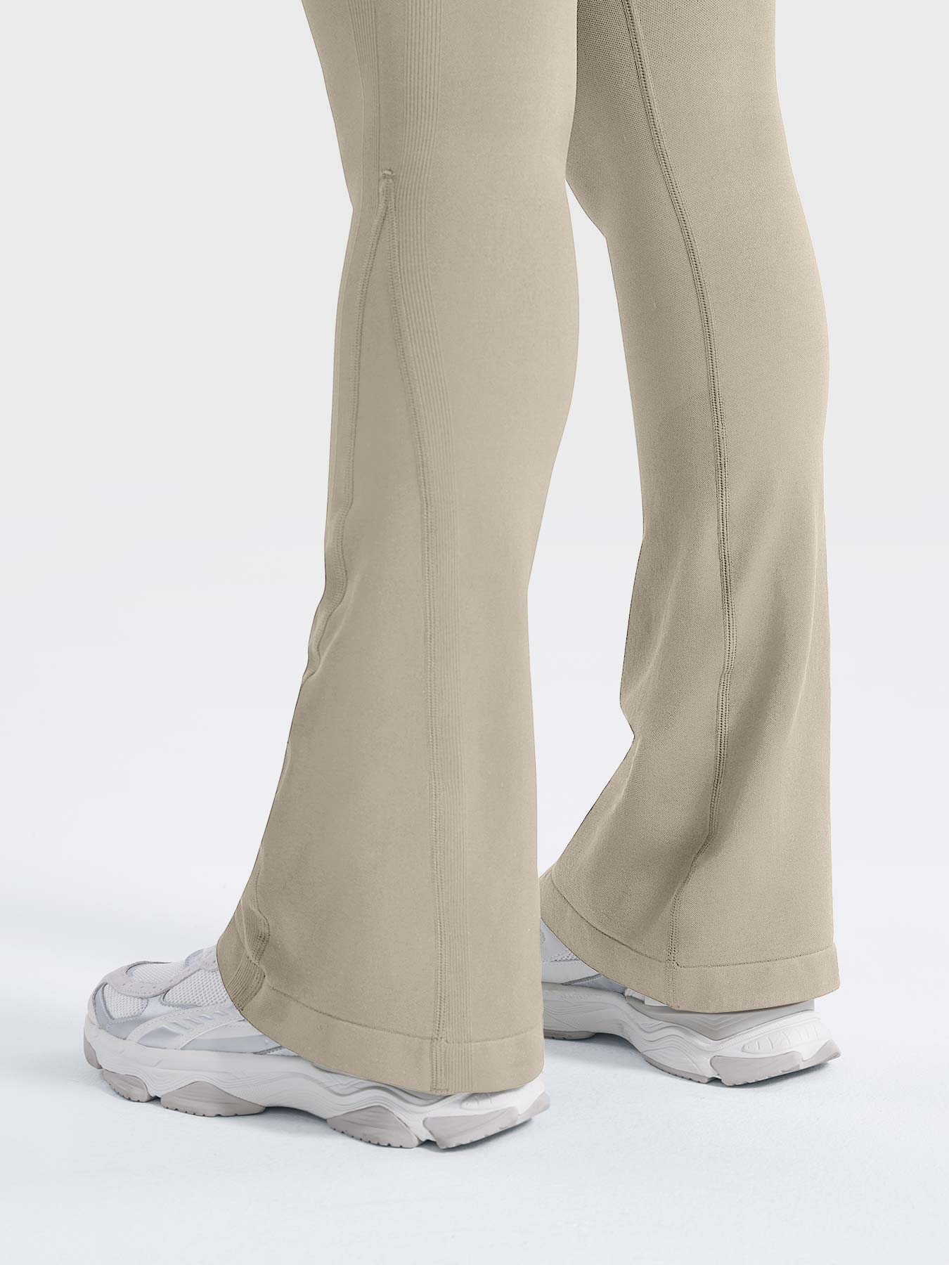 Velouré Lilliean 29.5" Mini Flare Leggings