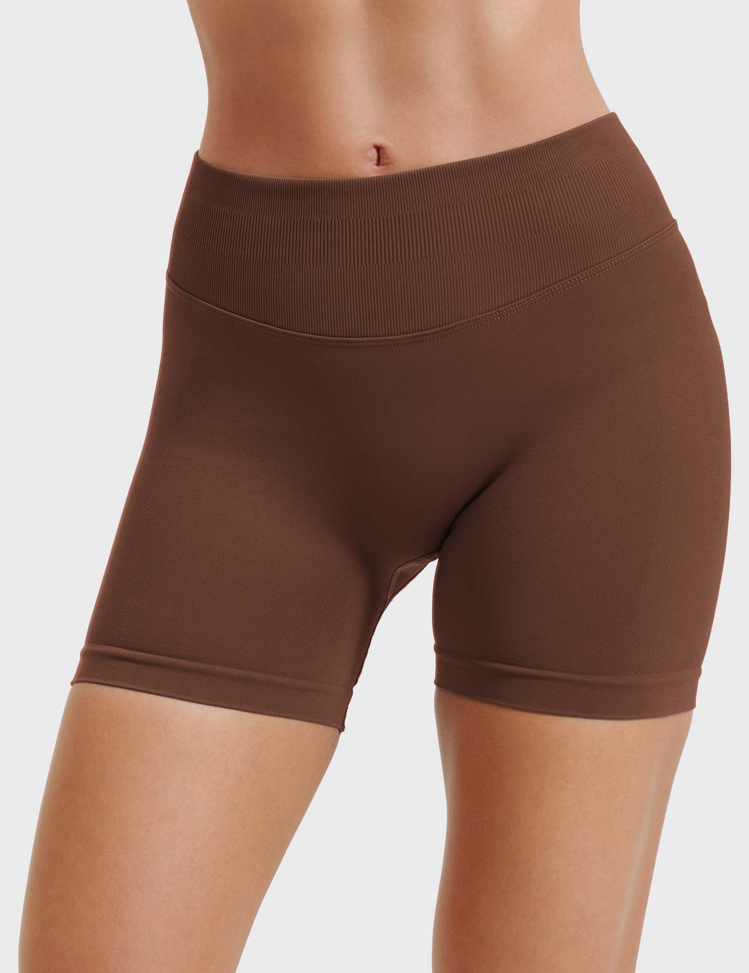 Velouré Eileen 4.5" SoftHue Shorts