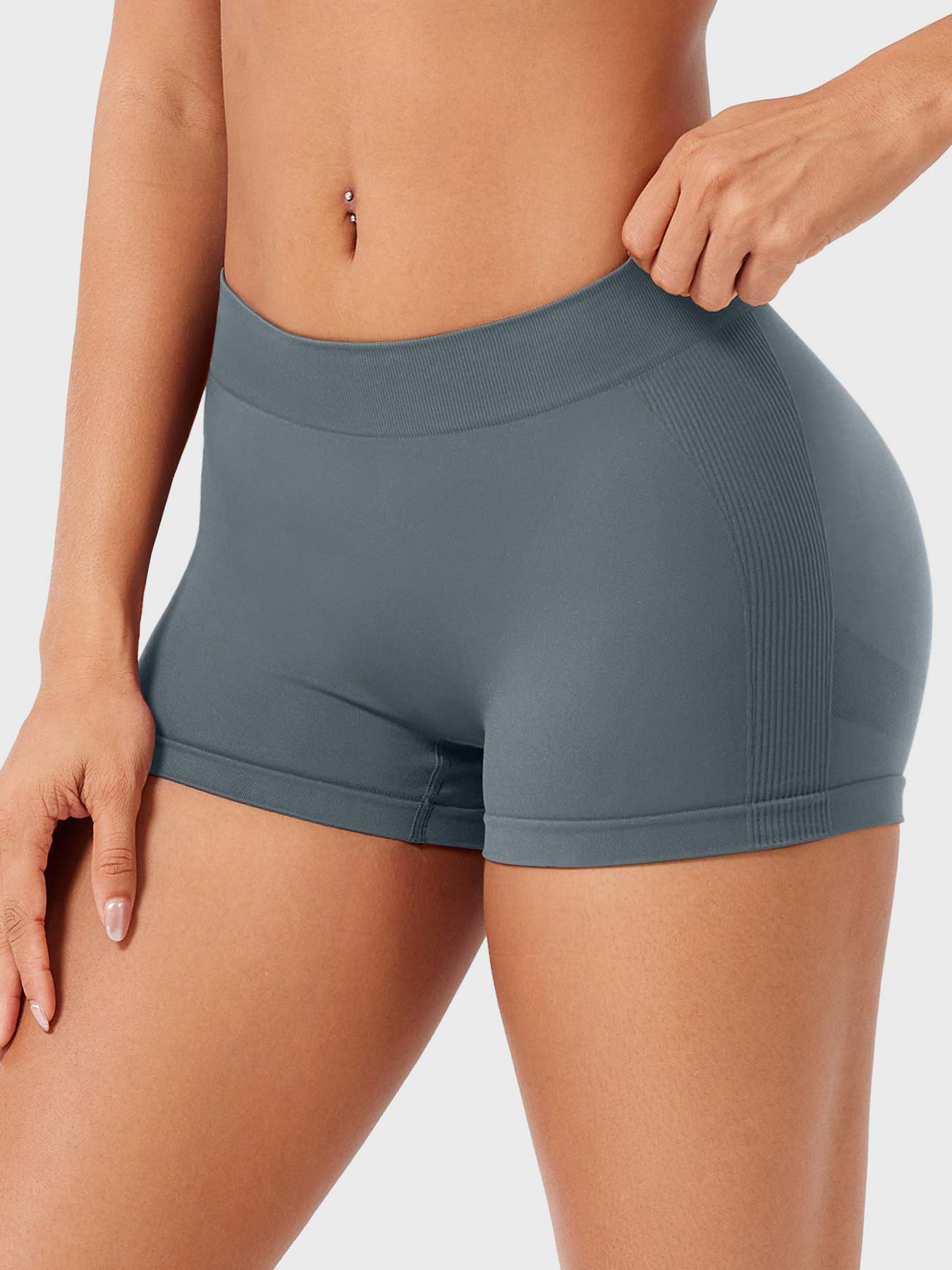Velouré Myina 2.5" Low Rise Shorts