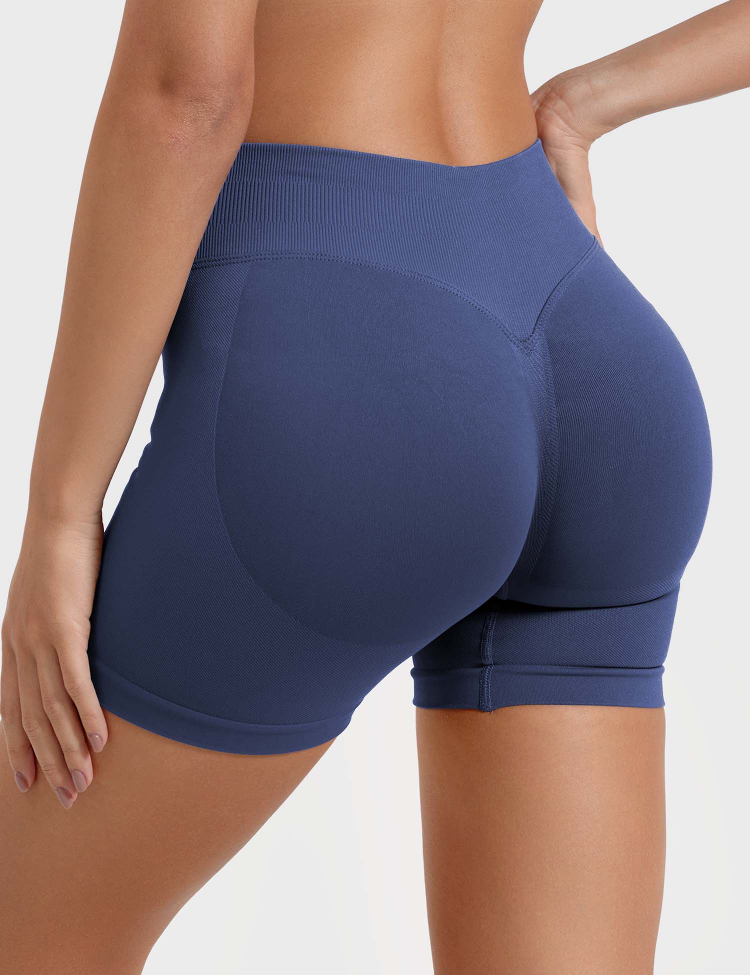Velouré Eileen 4.5" SoftHue Shorts