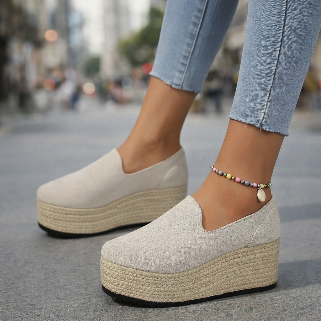 Ivy Manhattan | Unique Piece Platform