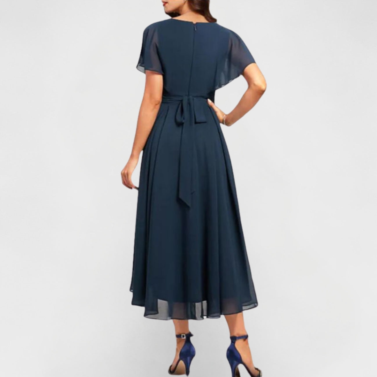 Catalina - Flowing V-Neck Maxi Dress