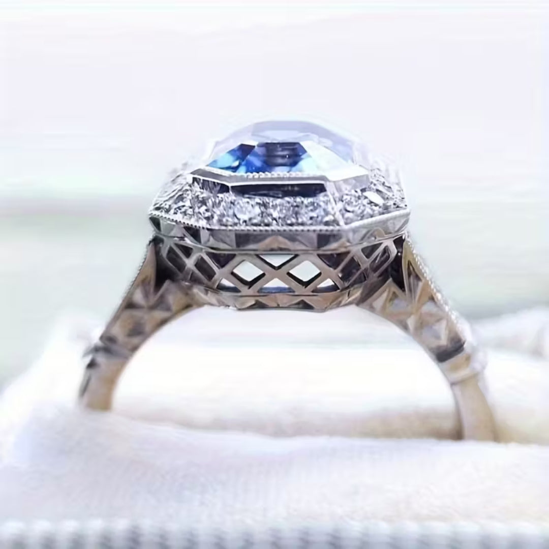 Vintage Sapphire Crown Ring