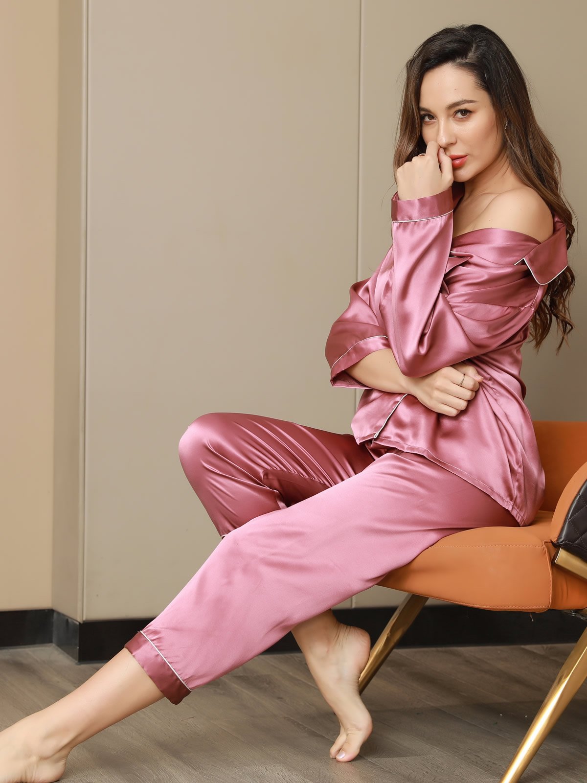Pure Silk Long Sleeve Button Up Women's Pajamas Set