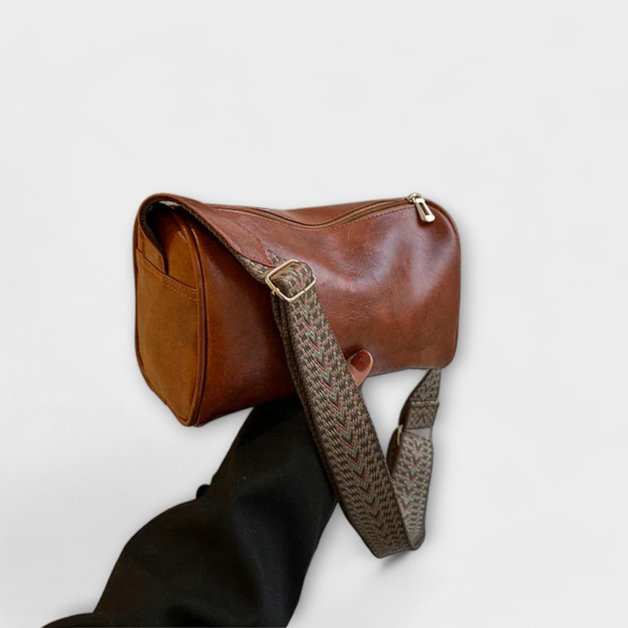 Barbara's Bags - Vintage Crossbody Bag