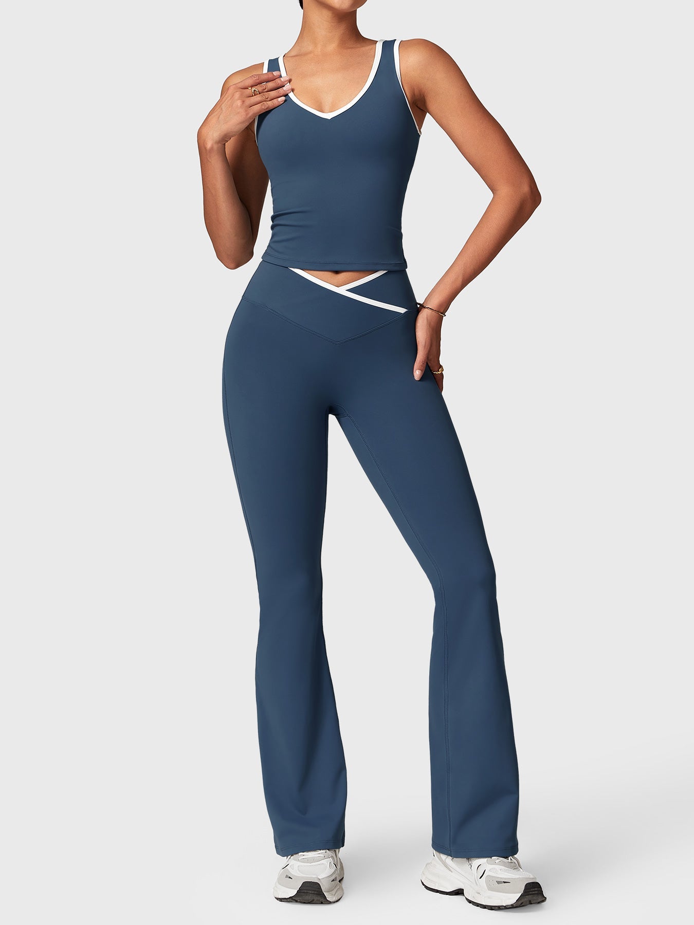 Velouré Alberta Contrast Trim Sports Set