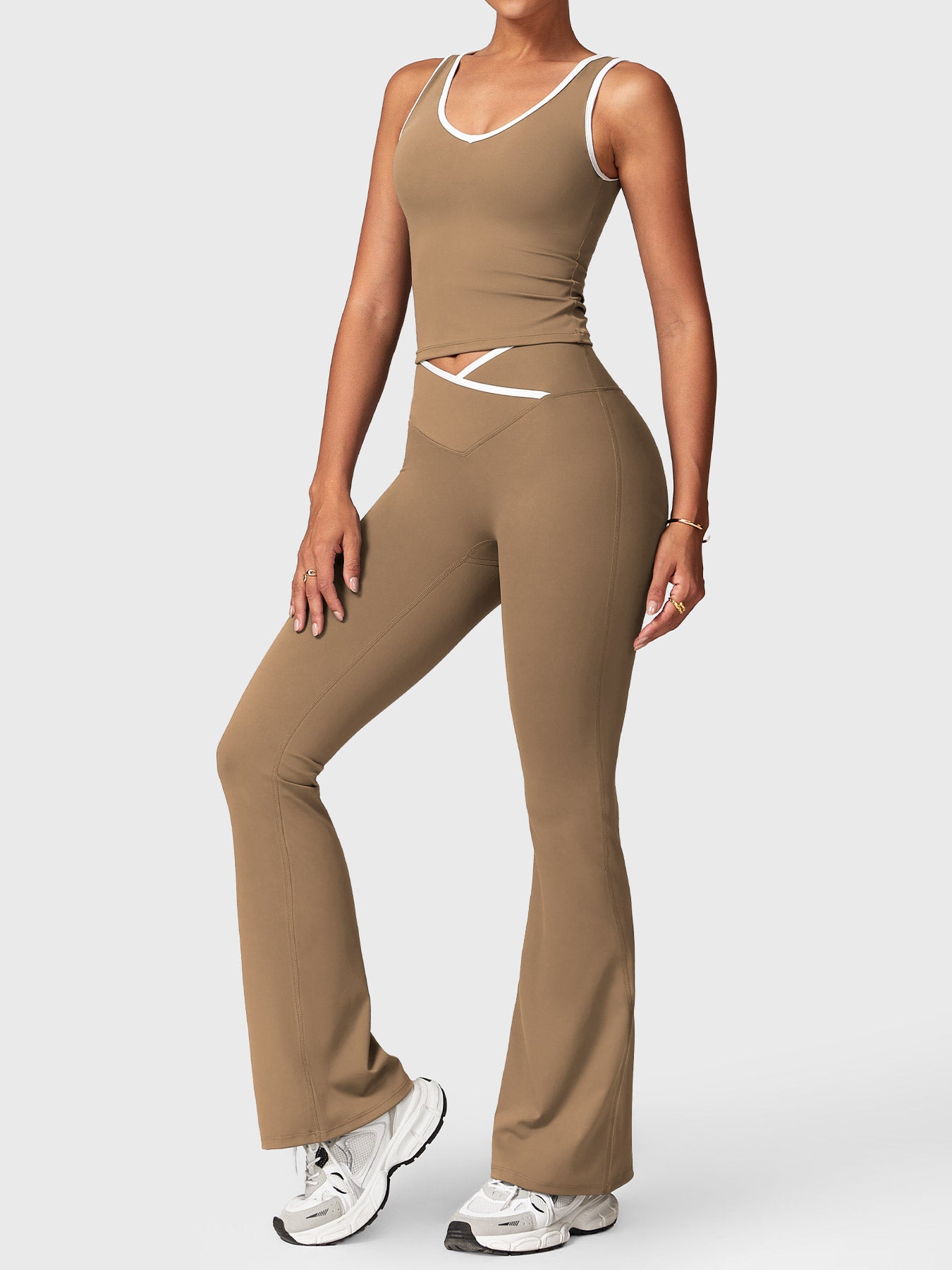 Velouré Alberta Contrast Trim Sports Set