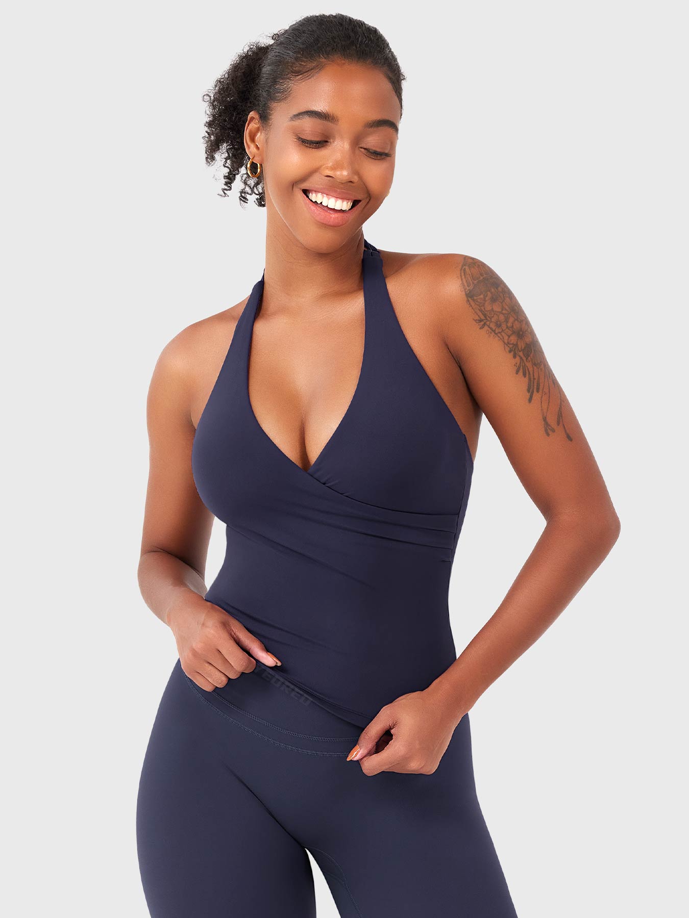 Velouré Elevine V Neck Halter Tank
