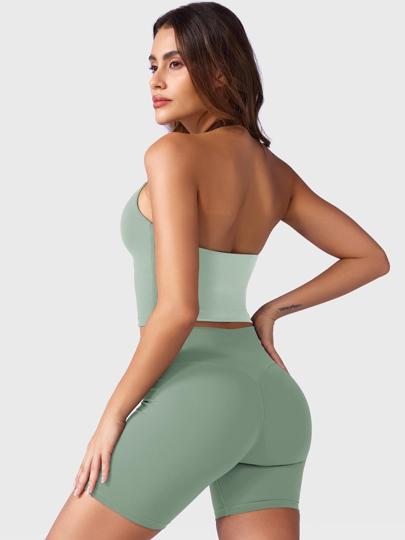 Velouré Hazel Halter Tank
