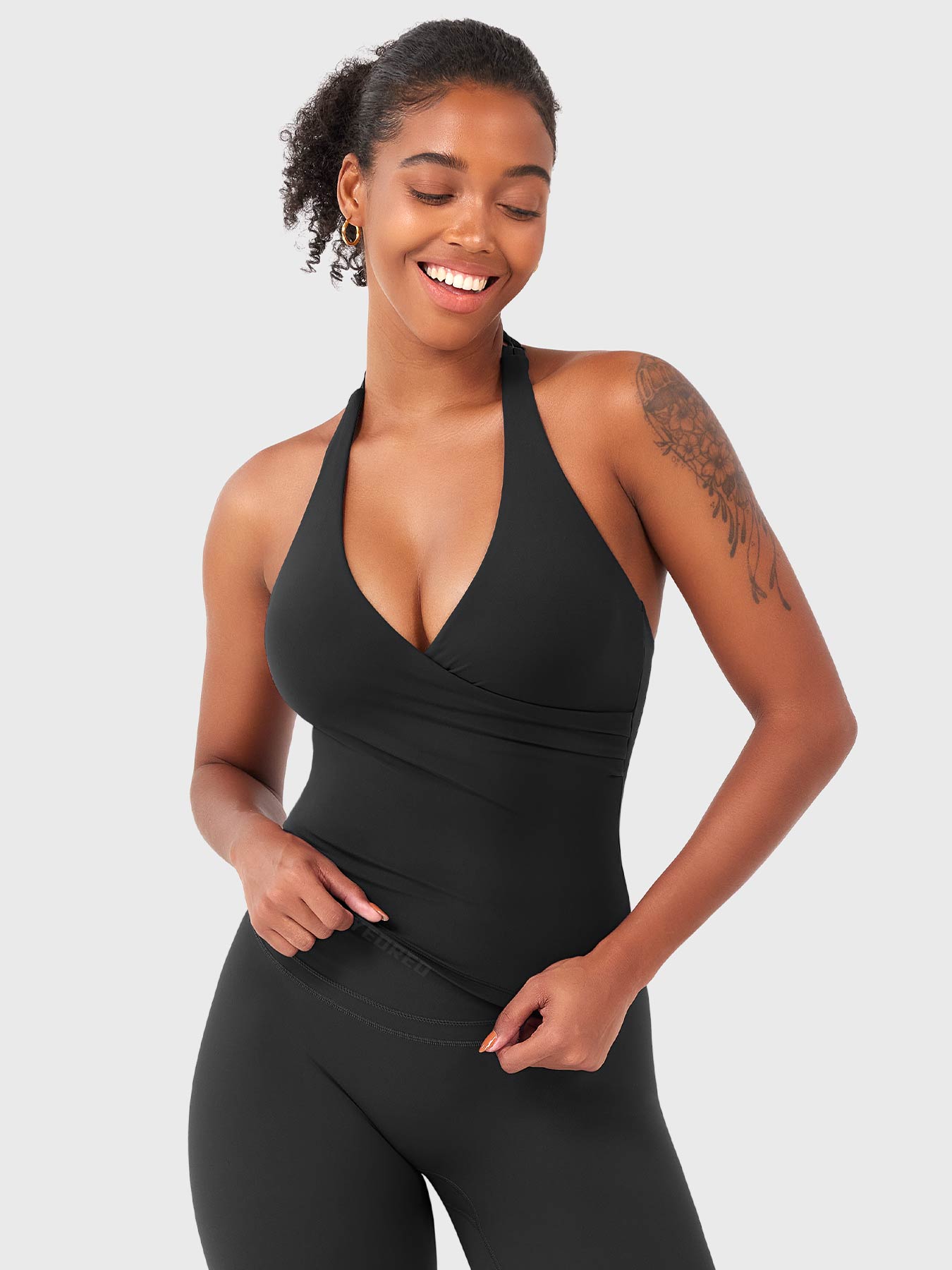 Velouré Elevine V Neck Halter Tank