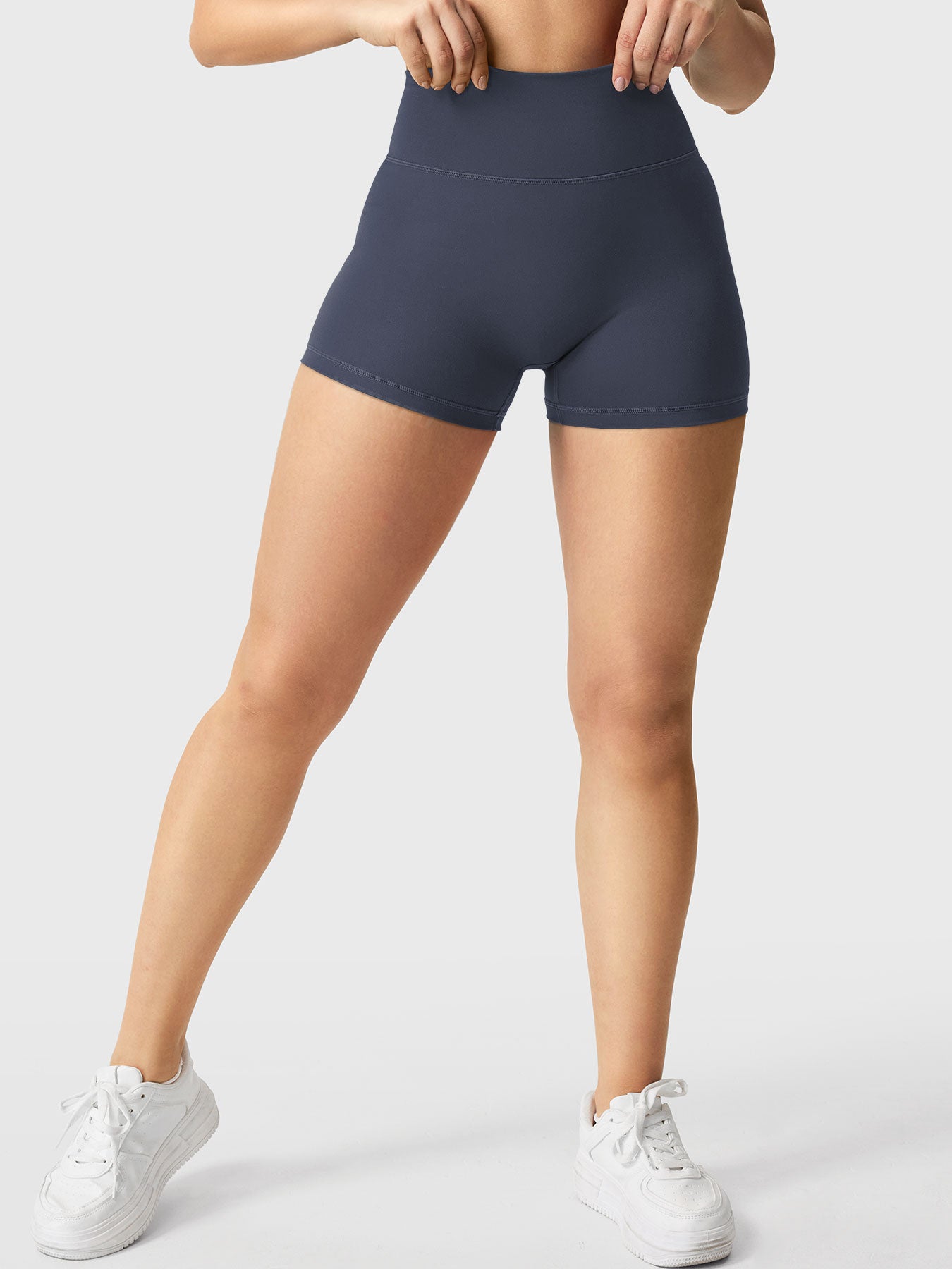 Velouré Elysina 2.5" Running Shorts