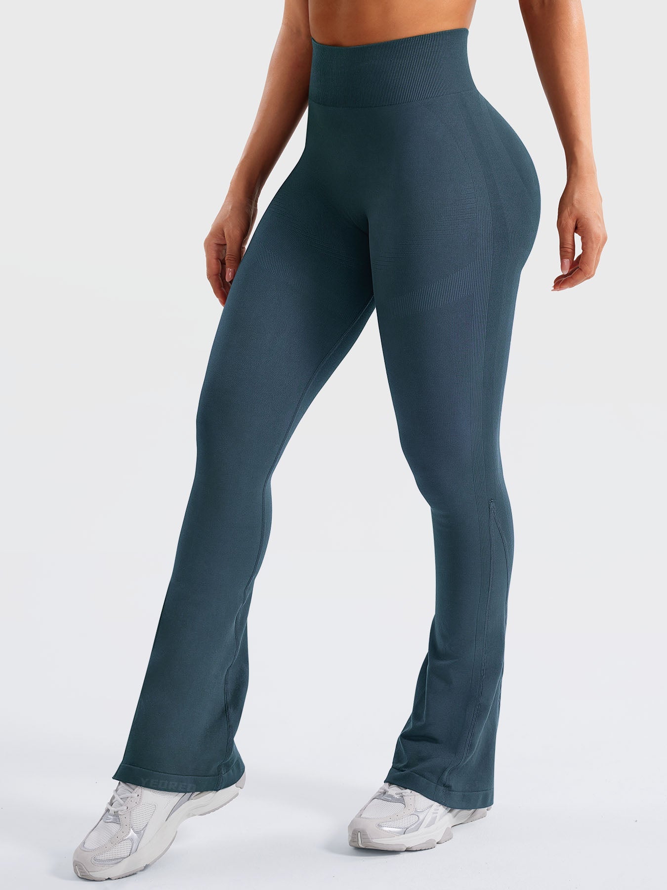 Velouré Lilliean 29.5" Mini Flare Leggings