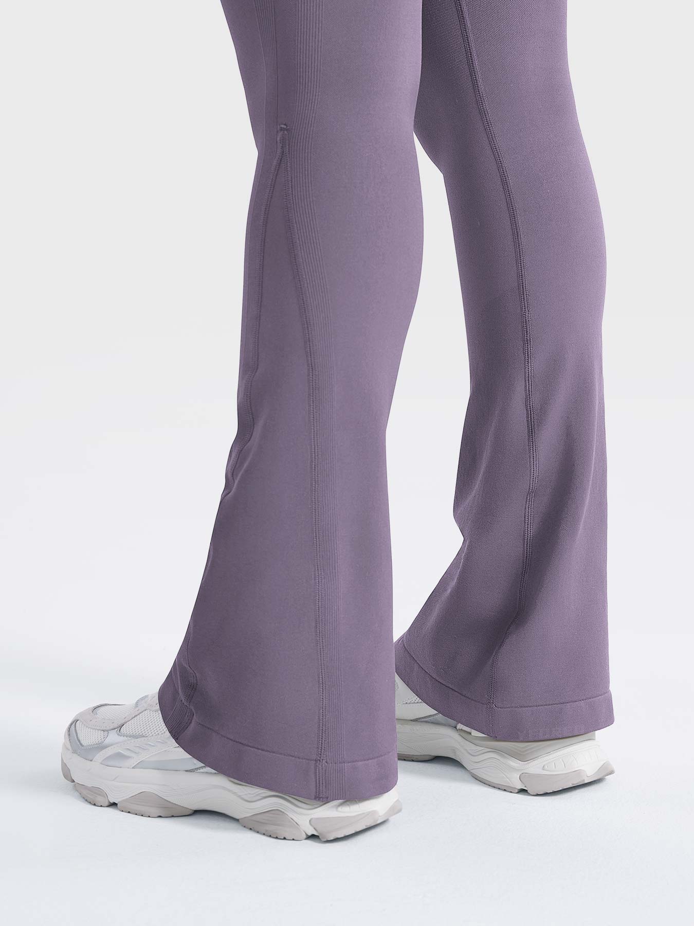 Velouré Lilliean 29.5" Mini Flare Leggings