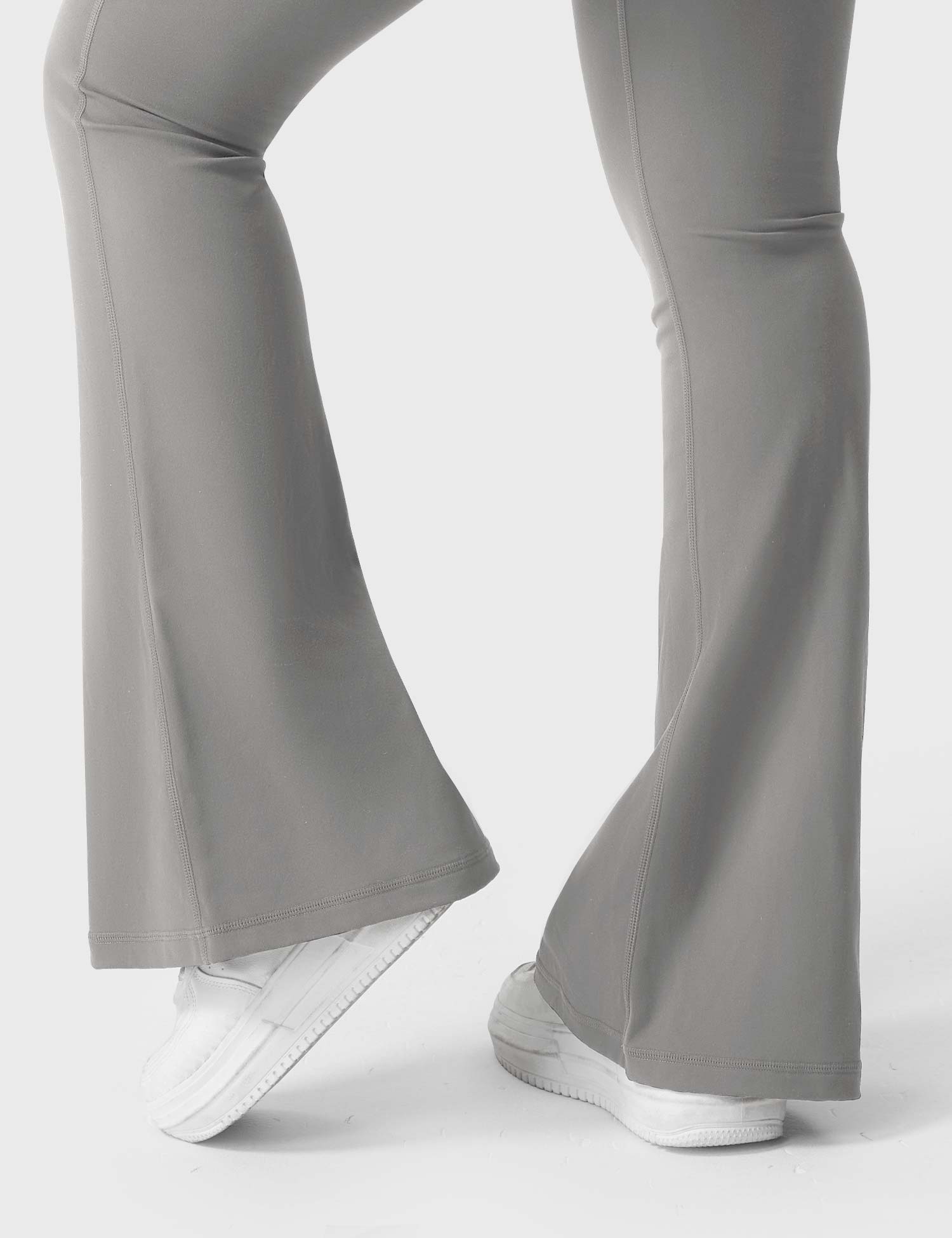 Velouré Brittany Flared Leggings with Pockets