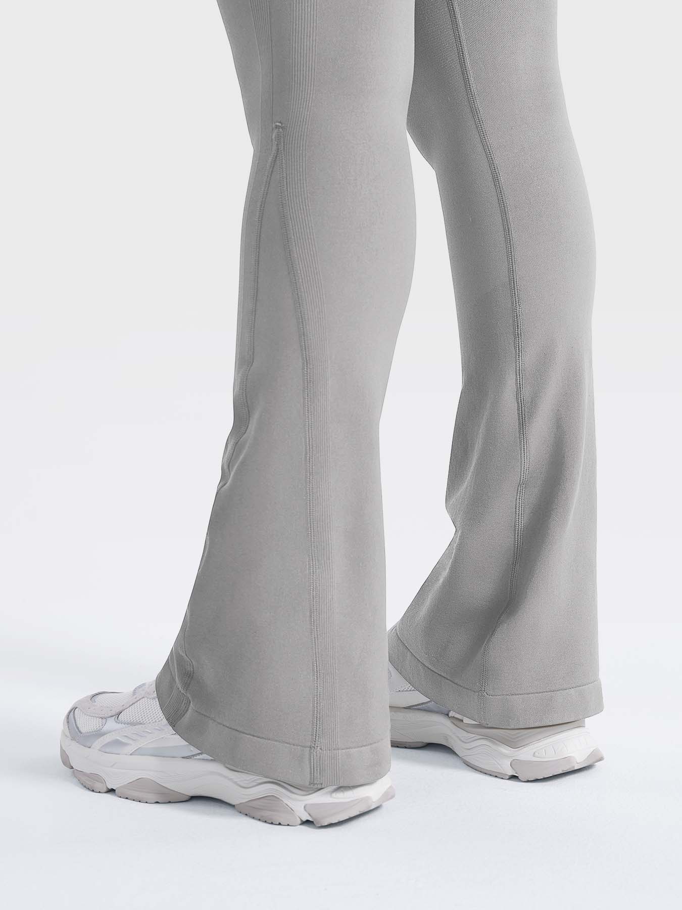 Velouré Lilliean 29.5" Mini Flare Leggings
