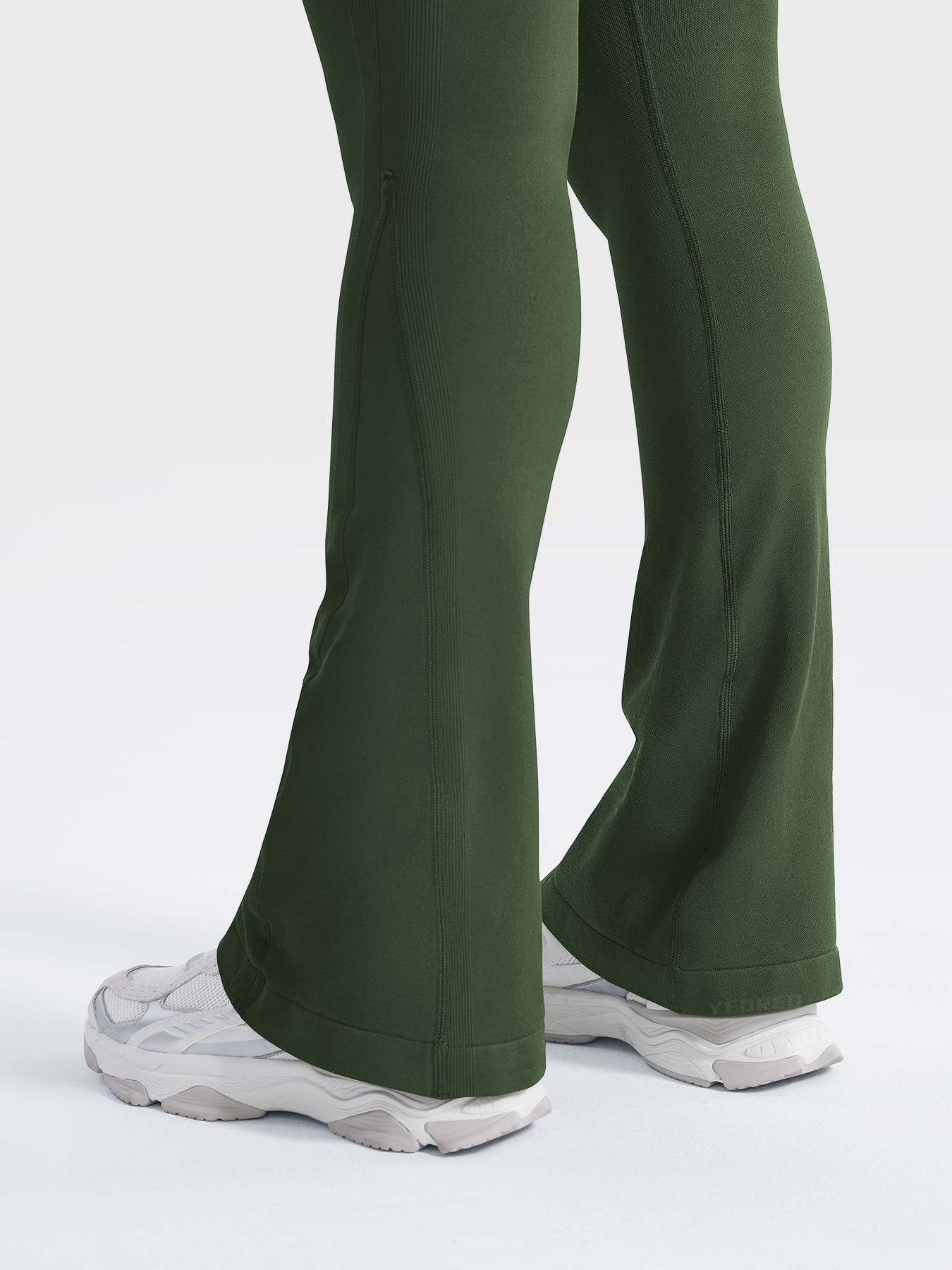 Velouré Lilliean 29.5" Mini Flare Leggings