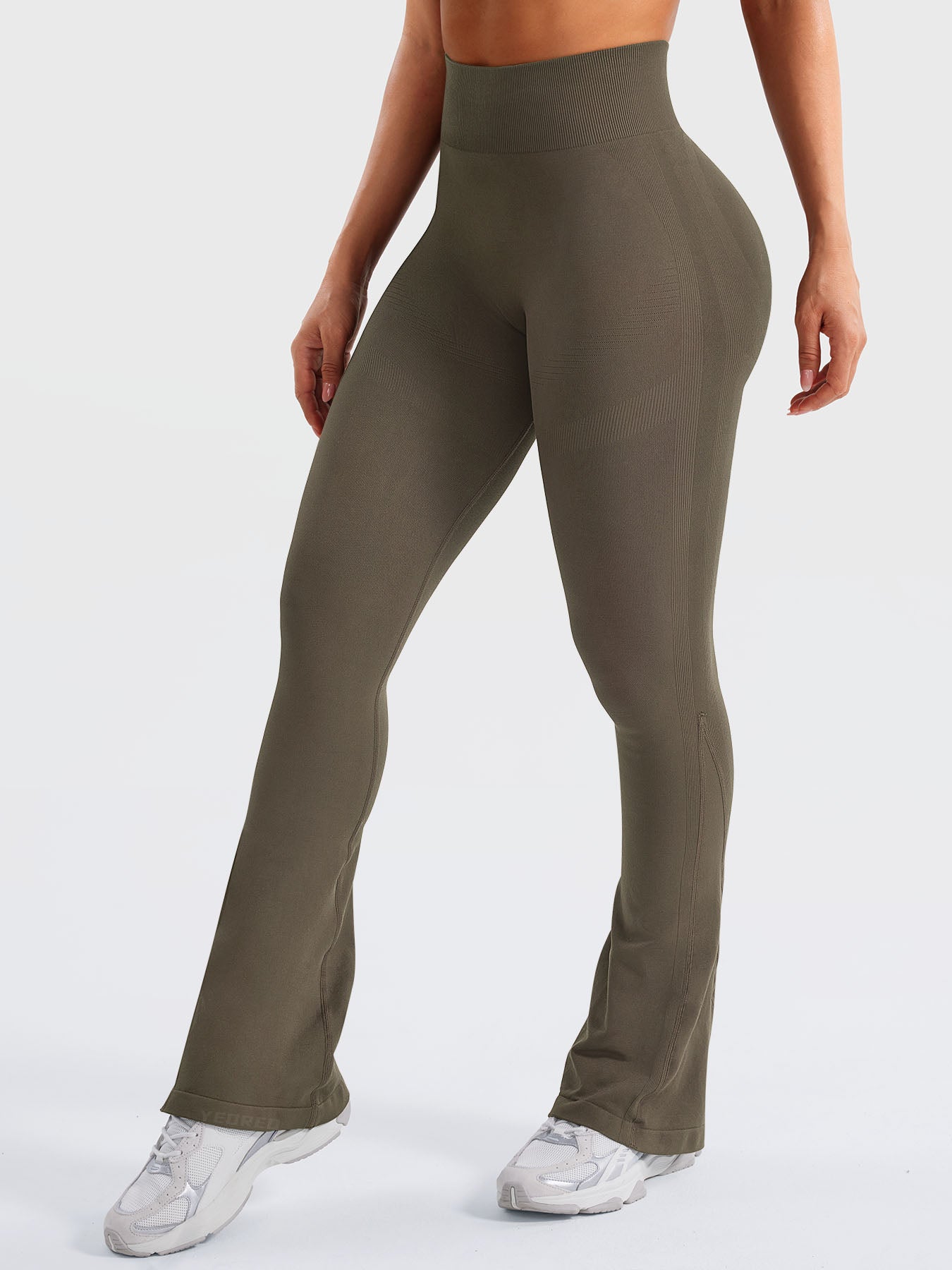 Velouré Lilliean 29.5" Mini Flare Leggings