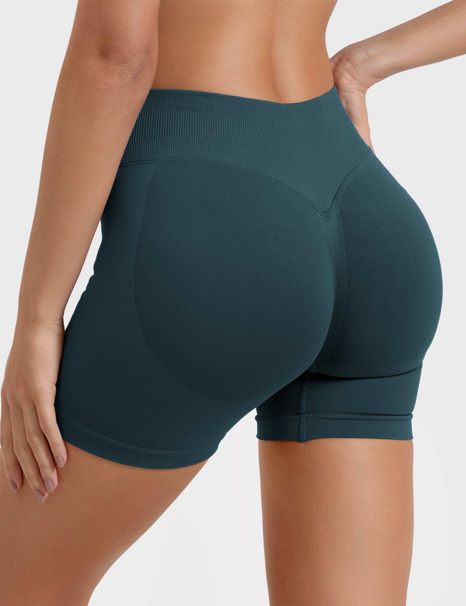 Velouré Eileen 4.5" SoftHue Shorts