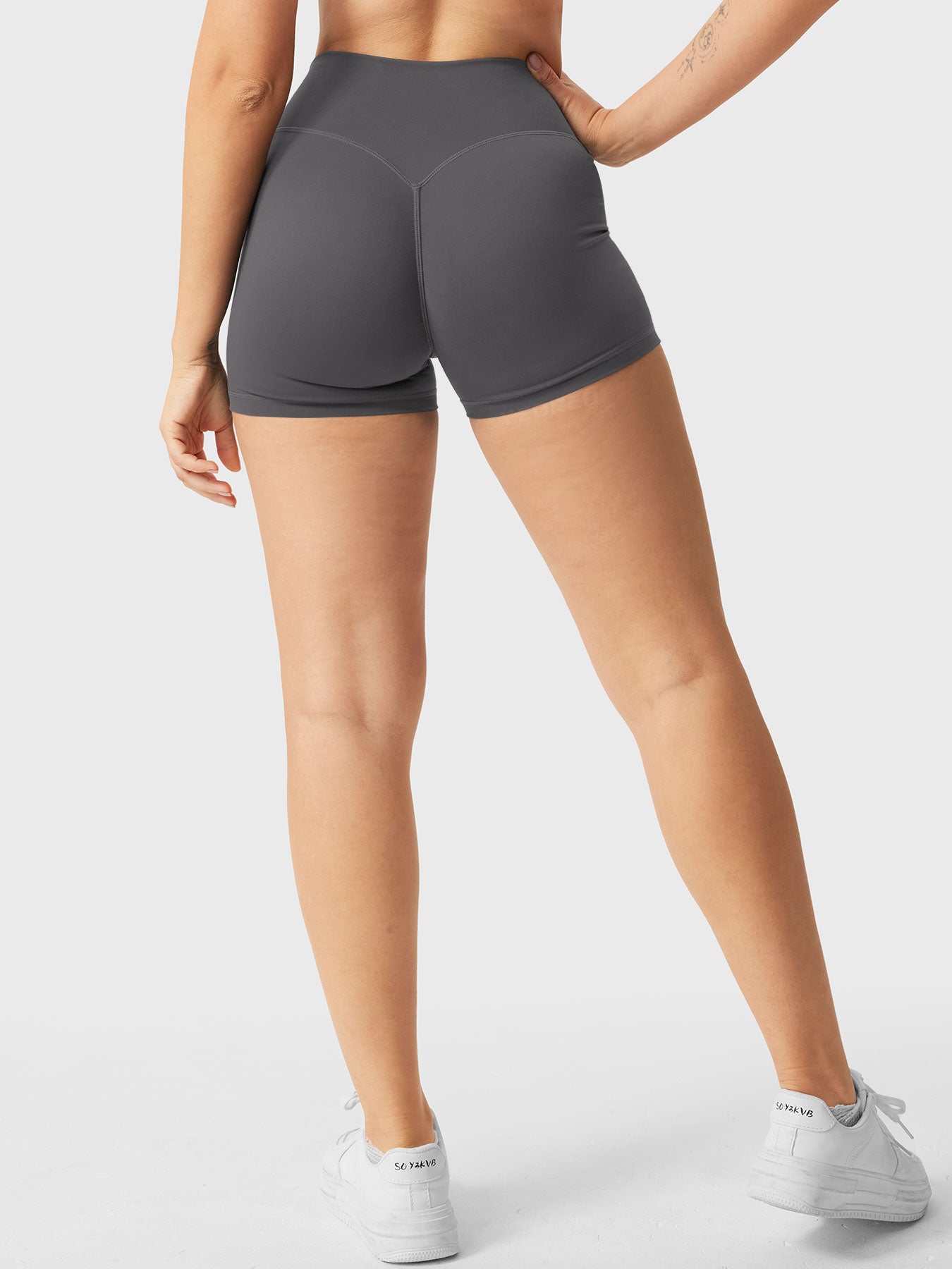 Velouré Elysina 2.5" Running Shorts
