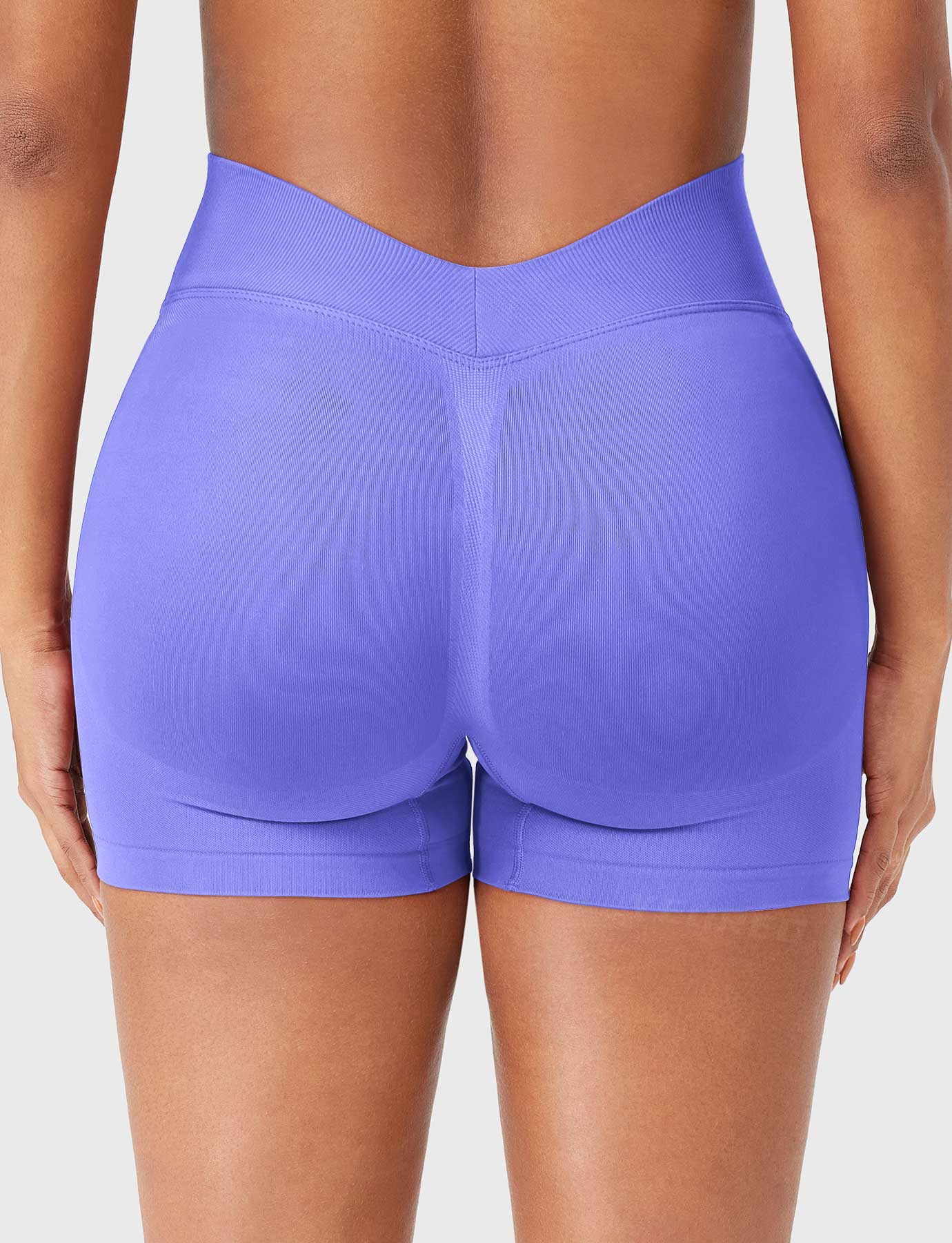 Velouré SoftHue 3.6" V-back Seamless Shorts