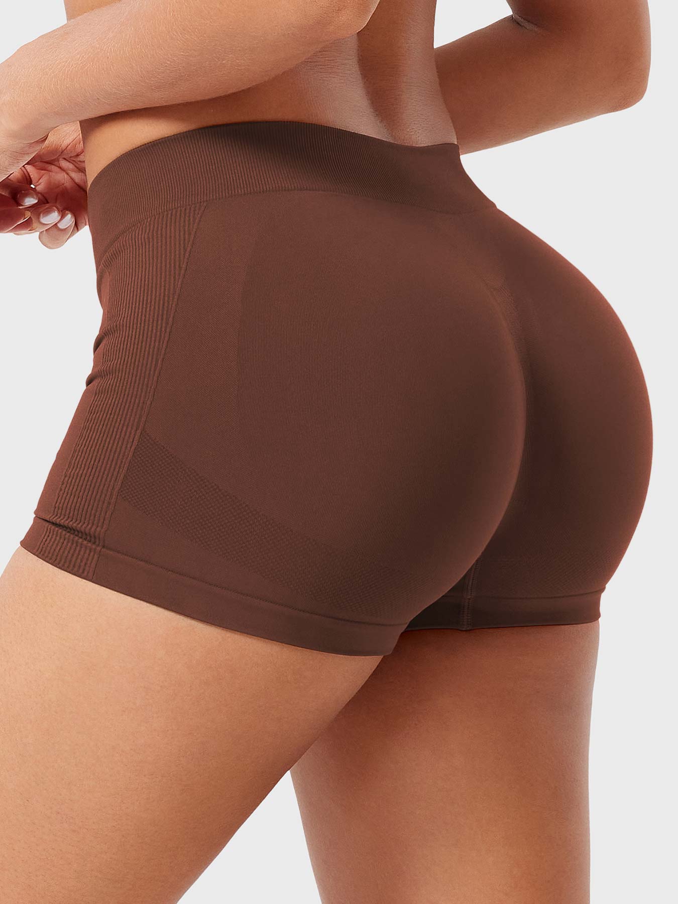 Velouré Myina 2.5" Low Rise Shorts