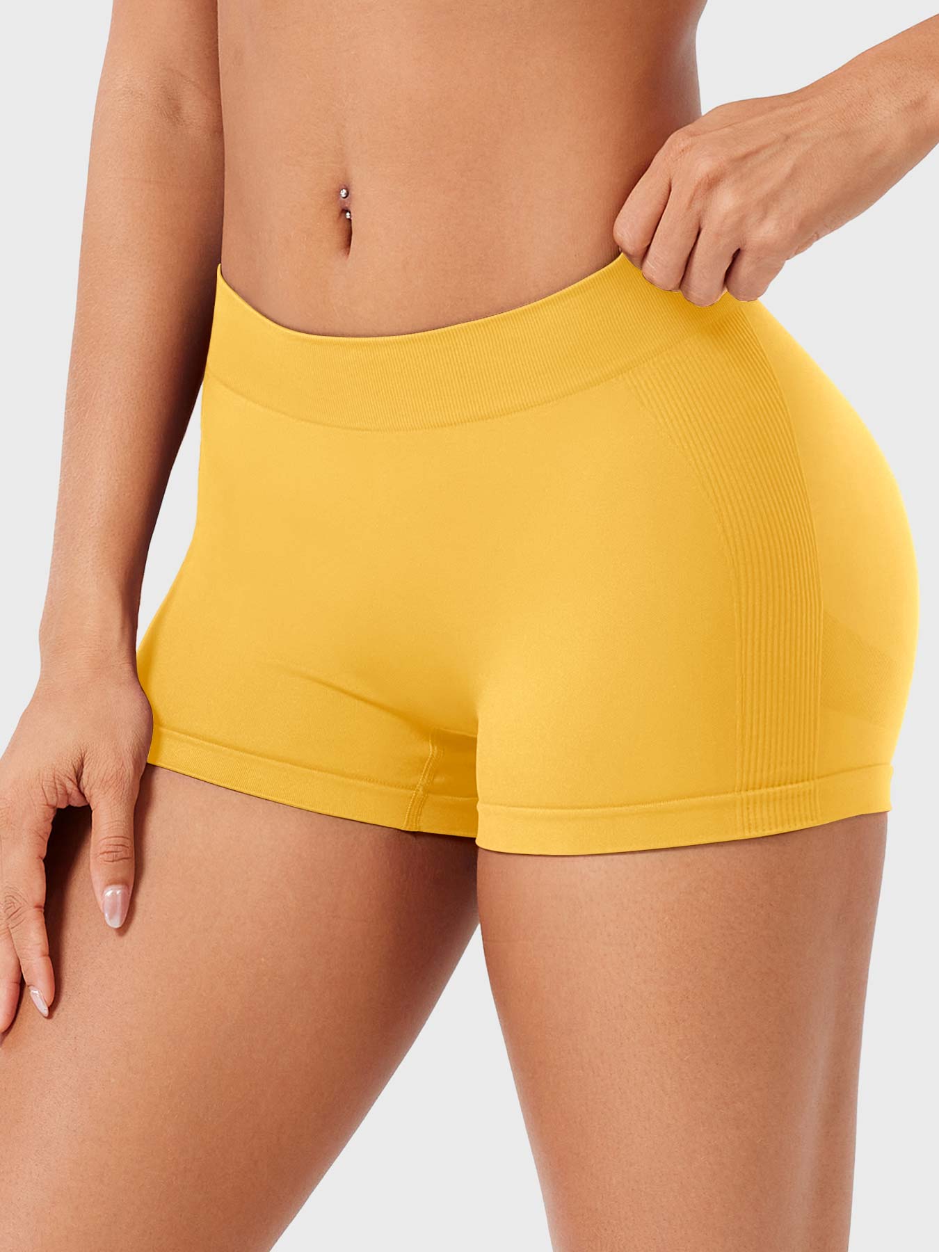 Velouré Myina 2.5" Low Rise Shorts